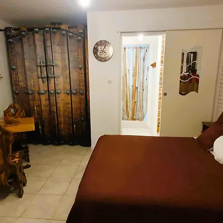 Studio 19 Cosy Avec Jacuzzi Et Jardinet Privatifs Draguignan Exterior photo