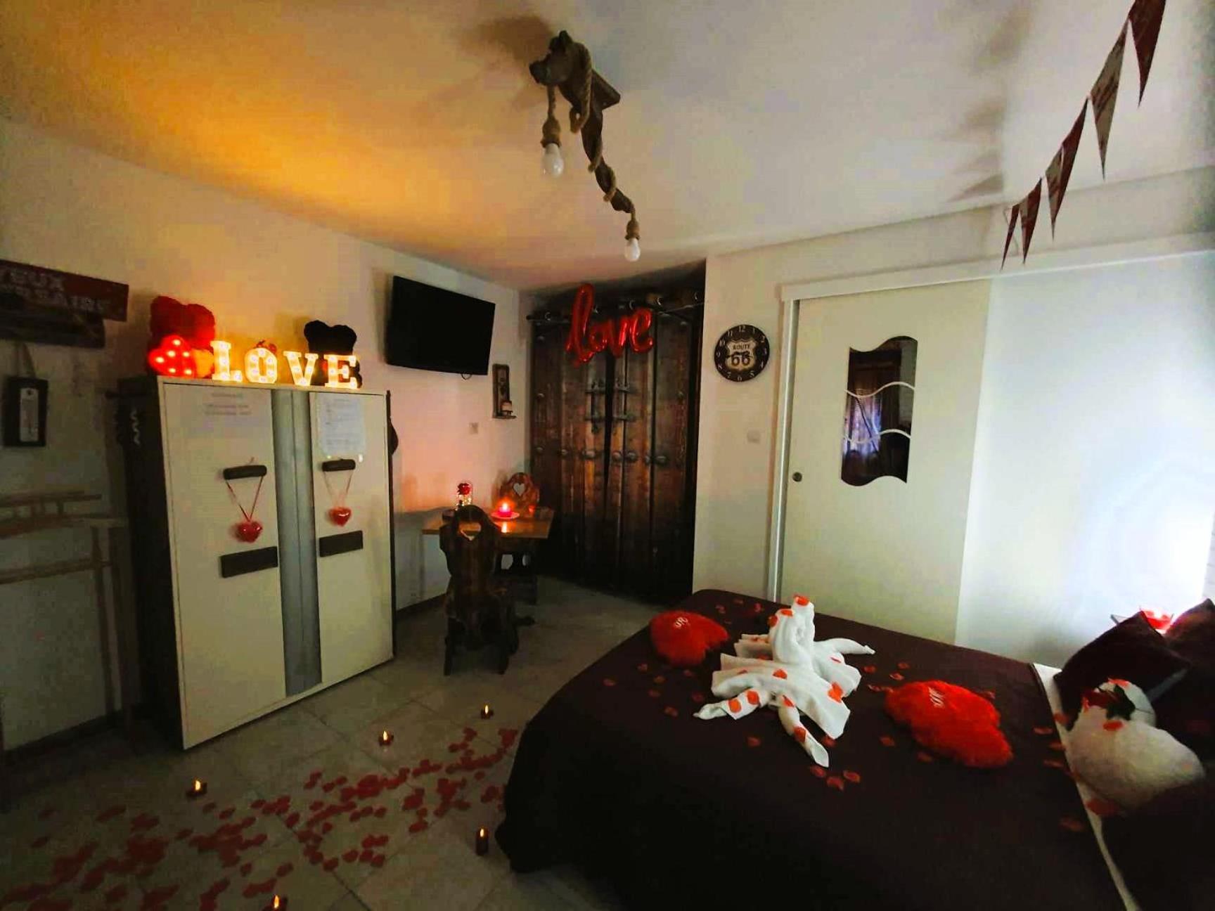 Apartment 19 Cosy Avec Jacuzzi Et Jardinet Privatifs Draguignan